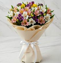 Букет цветов из:  Альстромерии в Гребенской