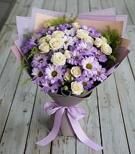 Букет цветов из:  Хризантемы и Розы в Гребенской